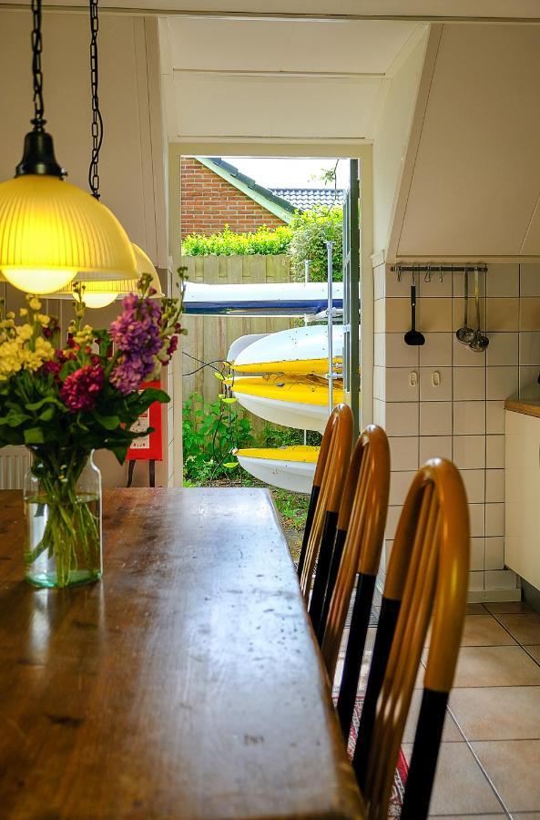 Bed and Breakfast De Energiek à Wehe-den Hoorn Extérieur photo